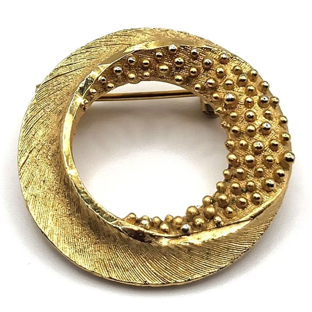 Mamselle Brushed Goldtone Modernist Circular Brooch Pin 1.25in